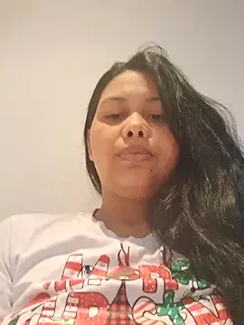 Snapshot of Alessandraa- chatting on 03.26.26 Alessandraa- online show from 03.26.26