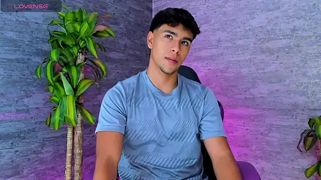 Snapshot of CHR58_ chatting on 09.11.25 CHR58 online show from 09.11.25