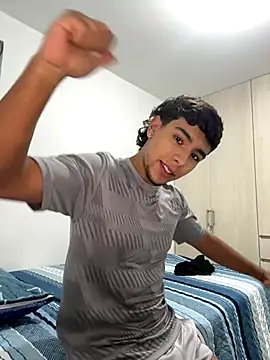 Snapshot of CHR58_ chatting on 09.27.25 CHR58 online show from 09.27.25