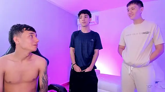Handsomeboyss19 online show from 05.08.26