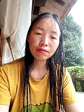 Snapshot of hera-00 chatting on 09.19.25 hera-00 online show from 09.19.25