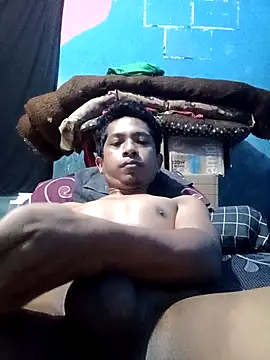 Snapshot of Doles11 chatting on 11.13.25 Doles11 online show from 11.13.25