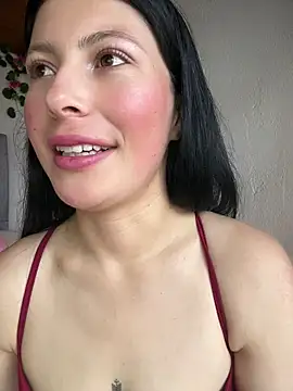 Mia salinass online show from 06.05.26