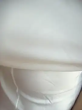 Mia salinass online show from 06.11.26