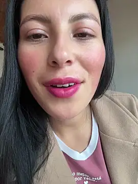Mia salinass online show from 07.24.26