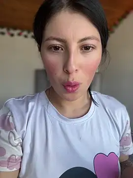 Mia salinass online show from 08.02.26