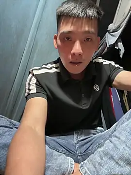 Snapshot of Chao_xxx chatting on 10.12.25 Chao xxx online show from 10.12.25