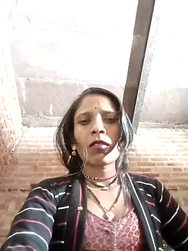 Snapshot of Xx_pooja chatting on 11.29.25 Xx pooja online show from 11.29.25