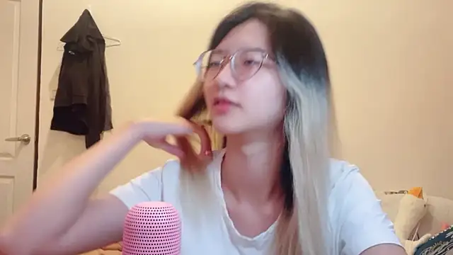 xu9920 online show from 09.12.25