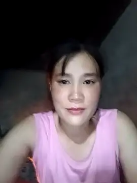 Snapshot of lai_tay chatting on 09.21.25 lai tay online show from 09.21.25