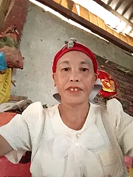 me-cute online show from 09.10.25