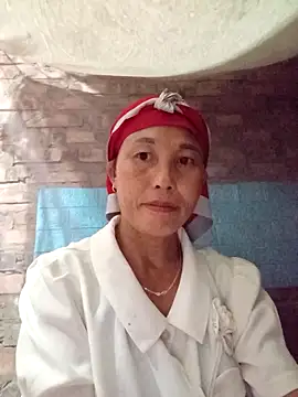 me-cute online show from 10.03.25