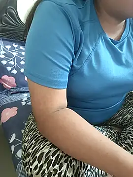 Snapshot of payal_261072_ chatting on 09.21.25 payal 261072 online show from 09.21.25