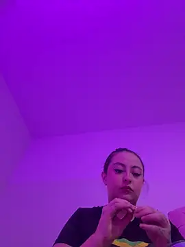 SarahCastro1  online show from 08.03.26