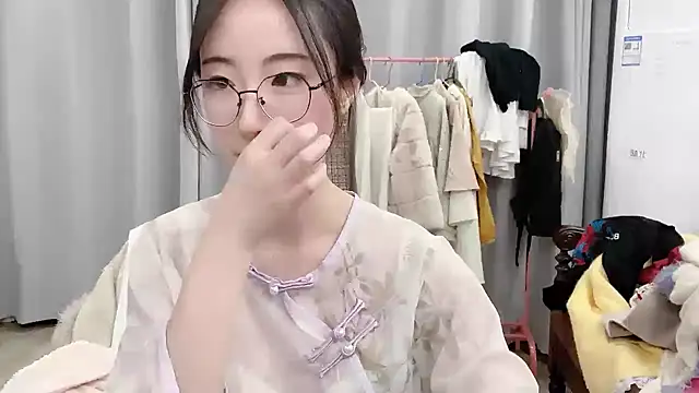 Freya7777 online show from 11.13.25