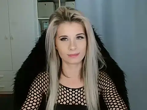 KristineGlow online show from 11.19.25