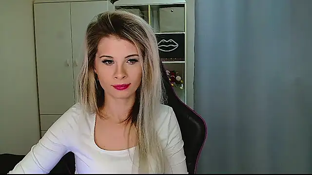 KristineGlow online show from 01.13.26