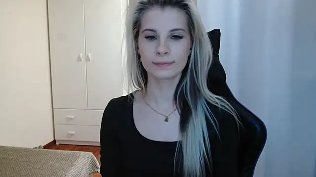 KristineGlow online show from 05.20.26