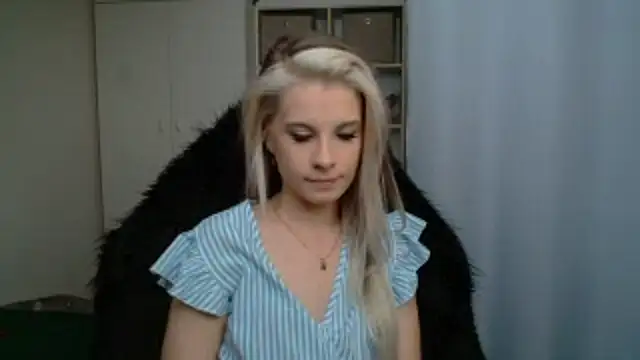 Snapshot of KristineGlow chatting on 07.06.26 KristineGlow online show from 07.06.26