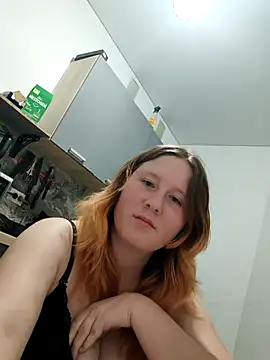 MiaKissy online show from 09.13.25