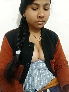 Snapshot of Vaani_Cutie chatting on 02.04.26 Vaani Cutie online show from 02.04.26