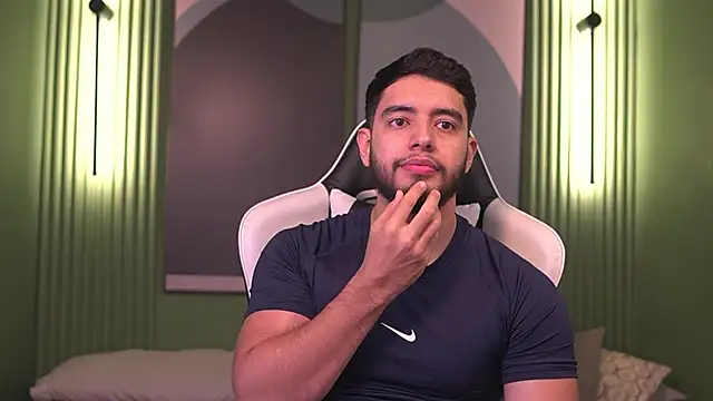 Snapshot of Nick_Vans chatting on 09.28.25 Nick Vans online show from 09.28.25