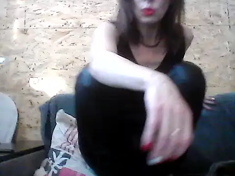 Snapshot of Milana38 chatting on 01.12.26 Milana38 online show from 01.12.26