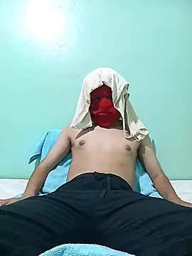 Snapshot of boy_arabe_20 chatting on 09.24.25 boy arabe 20 online show from 09.24.25