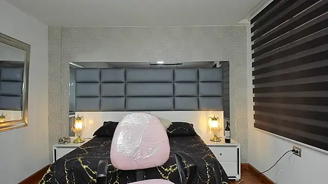 Lucia jane online show from 11.26.25