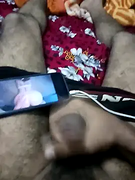 Snapshot of riyaroy087 chatting on 10.23.25 riyaroy087 online show from 10.23.25