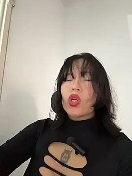 aliciia 23 online show from 11.08.25