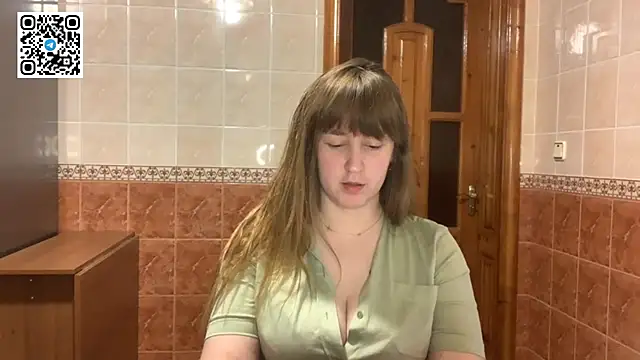 MaroonMoon  online show from 11.14.25