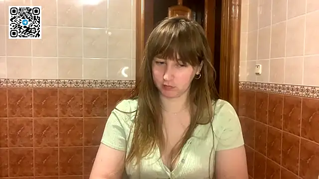 MaroonMoon  online show from 12.05.25