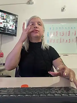 Sun Sooll  online show from 03.16.26