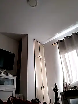 canariamorbosa online show from 10.31.25