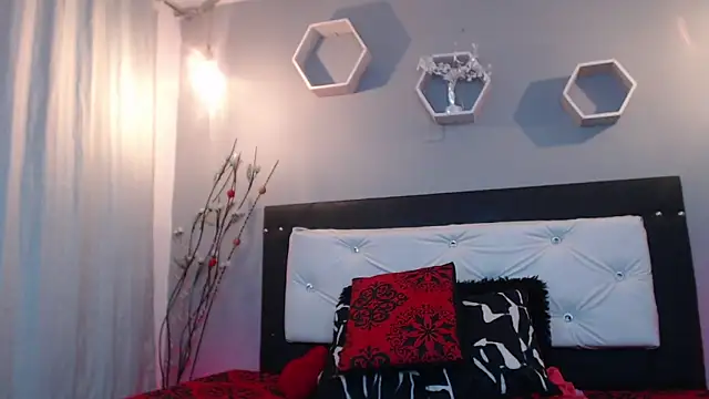 Meriiida online show from 09.19.25