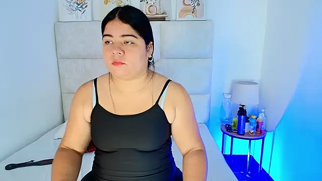 elizawiliamst online show from 06.16.26