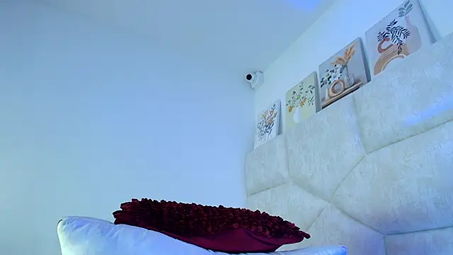 elizawiliamst online show from 07.28.26