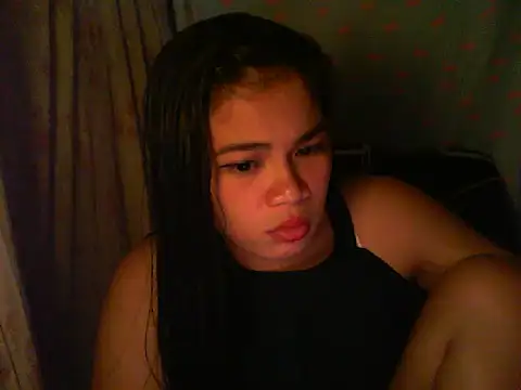 Snapshot of Zachariah_05 chatting on 10.03.25 Zachariah 05 online show from 10.03.25