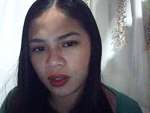 Snapshot of Zachariah_05 chatting on 10.15.25 Zachariah 05 online show from 10.15.25