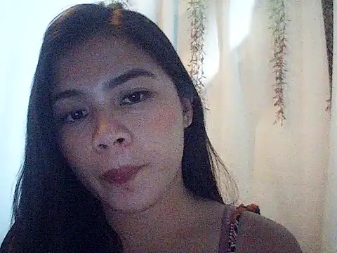 Snapshot of Zachariah_05 chatting on 10.20.25 Zachariah 05 online show from 10.20.25