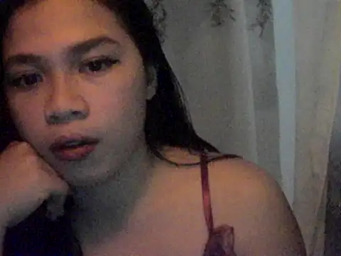 Snapshot of Zachariah_05 chatting on 10.27.25 Zachariah 05 online show from 10.27.25