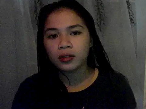 Snapshot of Zachariah_05 chatting on 10.29.25 Zachariah 05 online show from 10.29.25