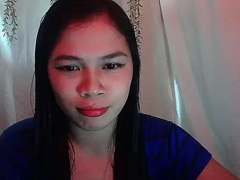 Snapshot of Zachariah_05 chatting on 12.05.25 Zachariah 05 online show from 12.05.25