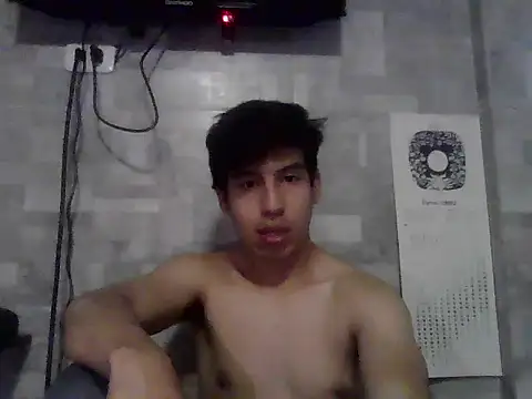 Snapshot of Twinksecret_ chatting on 03.27.26 Twinksecret online show from 03.27.26