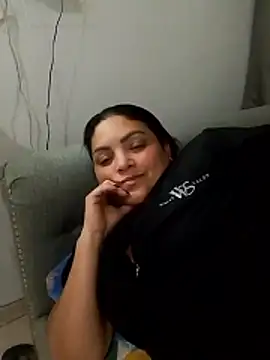 tiffany Johnson1 online show from 01.18.26