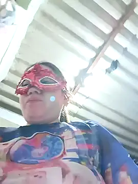 Snapshot of Gabyta37 chatting on 11.06.25 Gabyta37 online show from 11.06.25