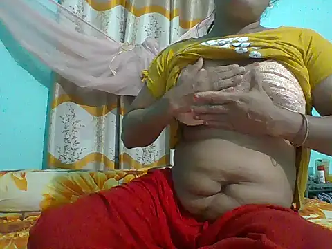 Snapshot of angel_marea chatting on 10.23.25 angel marea online show from 10.23.25