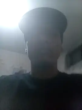 Snapshot of Bebicho14 chatting on 11.21.25 Bebicho14 online show from 11.21.25