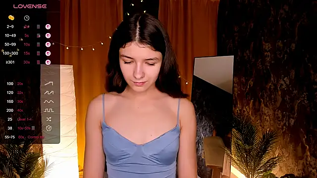 amy cute cat online show from 10.18.25